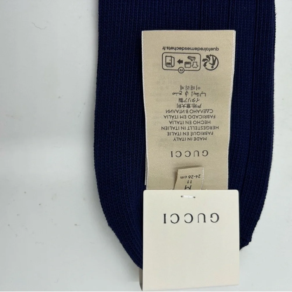 Men’s Gucci intarsia logo socks size medium, made in Italy